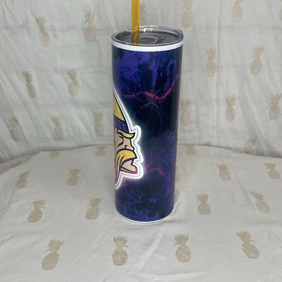 Minnesota Vikings custom 20 oz cold cup tumbler GUC small crack NEW STRAW - Picture 3 of 7